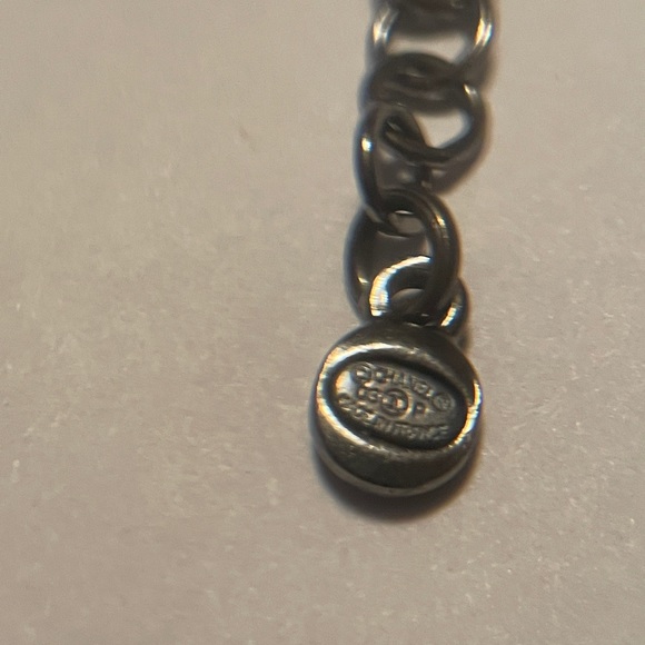 CHANEL number 5 bracelet - Picture 5 of 6